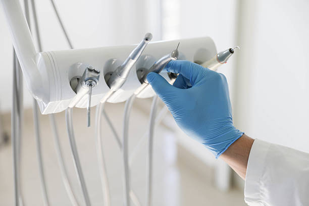Professional Emergency Dentist technician working in Concord, NC